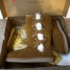 Kookaburra by UGG, tall Victoria boot